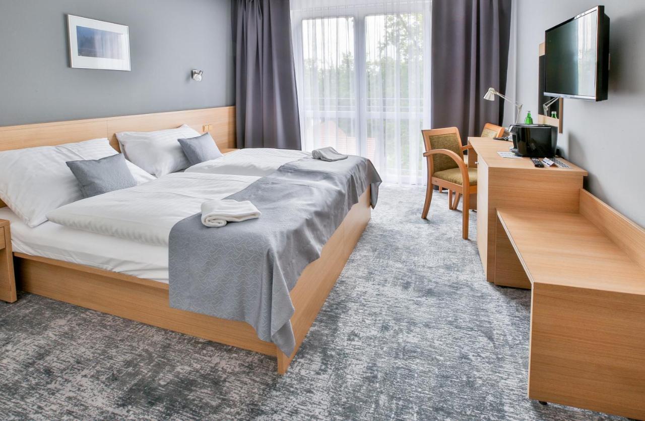 Lh Parkhotel Hluboka Nad Vltavou Congress & Wellness Buitenkant foto