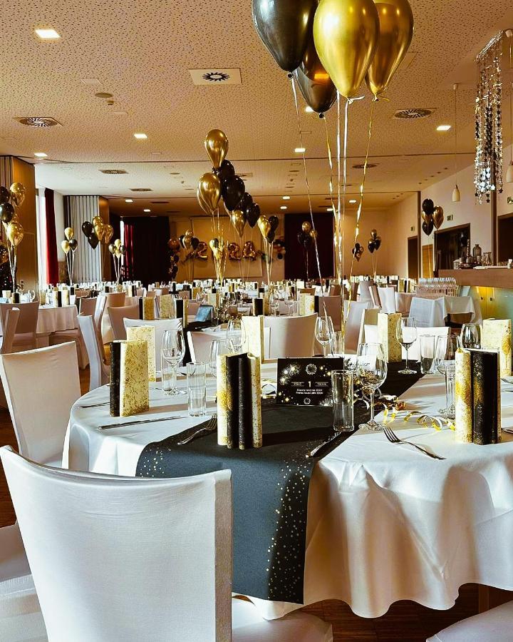 Lh Parkhotel Hluboka Nad Vltavou Congress & Wellness Buitenkant foto